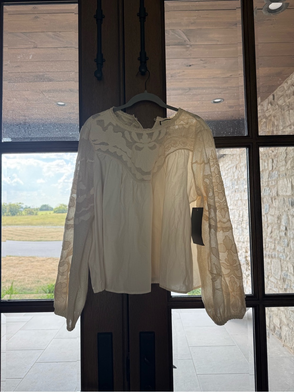 Tuckernuck Ivory Lace Yoke Balloon Sleeve Blouse
